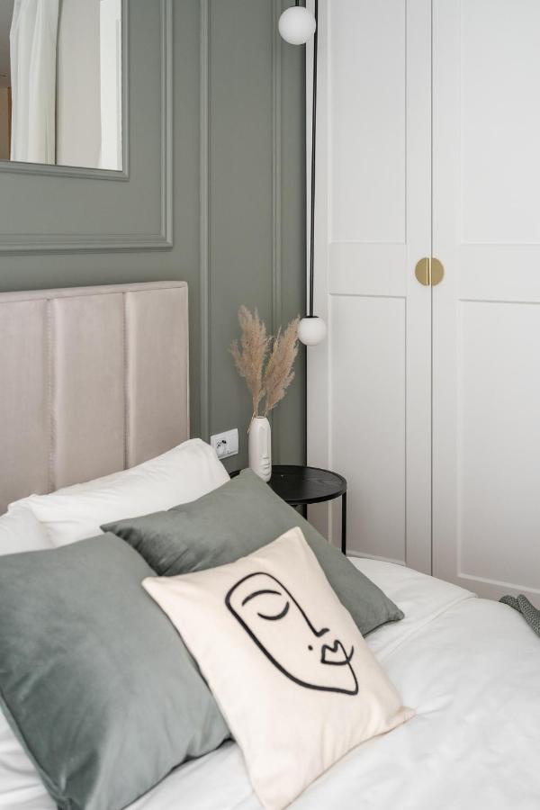 #1 Olive Apartment City Center Free Garage Krakow Bagian luar foto